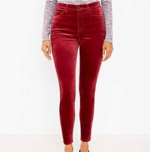 NWT Loft The Skinny High Rise Dark Berry Rose Velvet Stretch Twill Pant